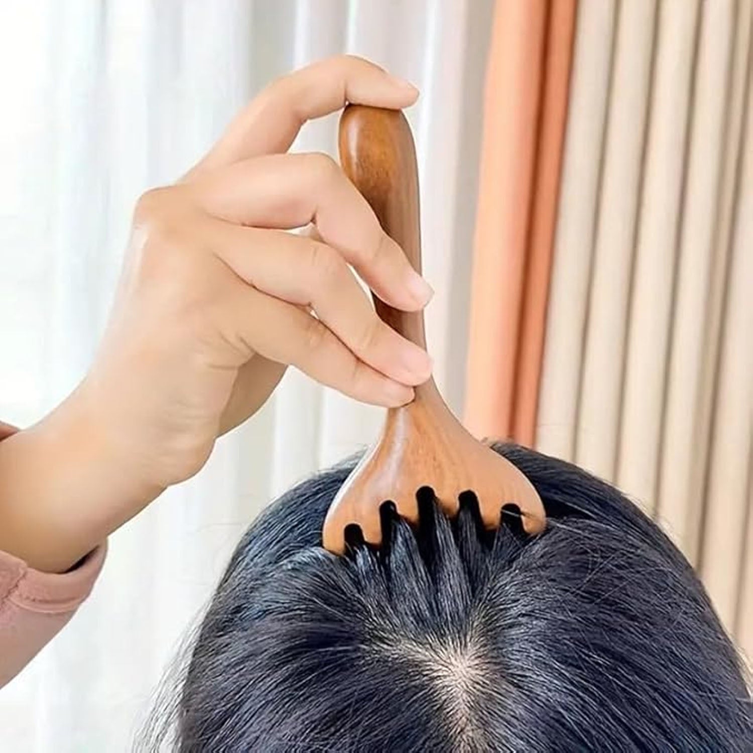 Manual Wooden Style Head Neck Scalp Massager (1 Pc)